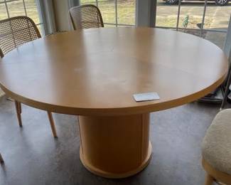 Fabulous Mid Century Modern Skovby Table (see video)