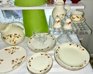 Hall Autumn Leaf (shakers, creamer have SOLD)