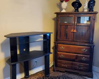 King Suite, Vintage cabinet with wardrobe. 3 Tier with glass shelf, flat panel TV stand.  Neo pair wig or hat mannequin of black ceramic.  1970s vintage large chinese ginger jar.