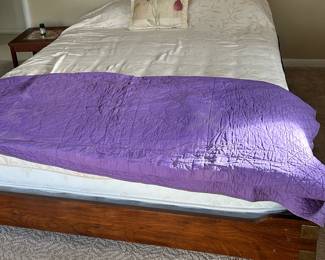 18.1 Queen Wood Frame Platform Bed