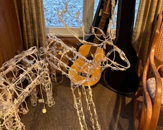 Animated light up deer (several) with box