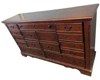 Vintage Brown Dresser 