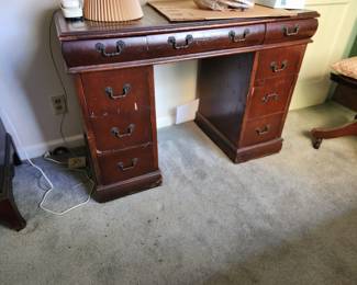 Desk w leather inlay. $100