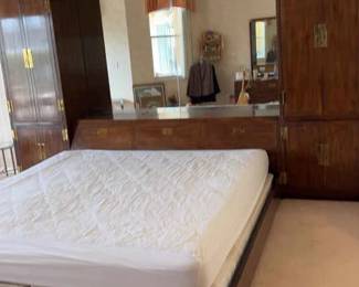 Queen Wood Bed And Dresser Set With Mirrors And Cabinets