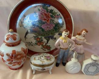 Set Of 7 Ceramic Pieces, Jewelry Holder, Perfume Bottle And Figures