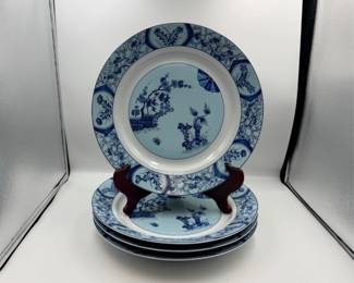 DINNERWARE