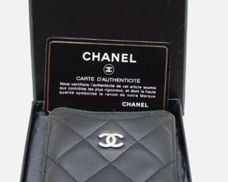 CHANEL WALLET IN ORIGINAL BOX
