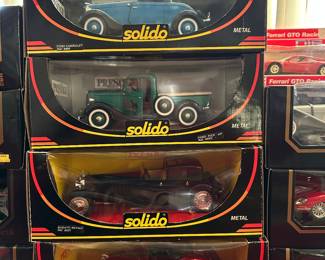 HUGE DIE CAST 1:24 SCALE CAR COLLECTION MANY IN ORIGINAL BOXES