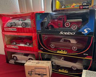 HUGE DIE CAST 1:24 SCALE CAR COLLECTION MANY IN ORIGINAL BOXES