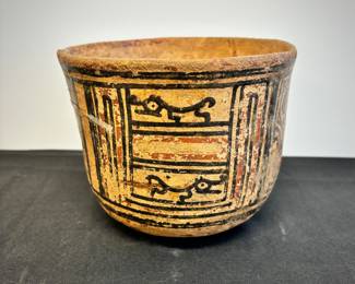 True Legacy Premium -Costa Rican Pre Columbian Diquis Vase