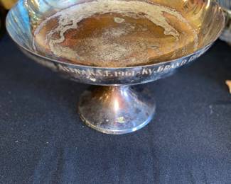 Brass compote with engraving - 1961 Grand Champion