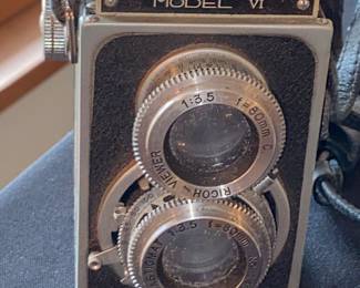 Vtg Ricohflex camera