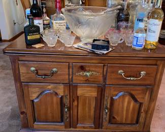 Vtg. Server /buffet with fold out top