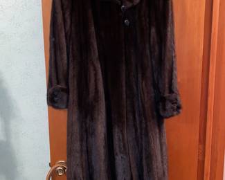 Exquisite and elegant long fur coat