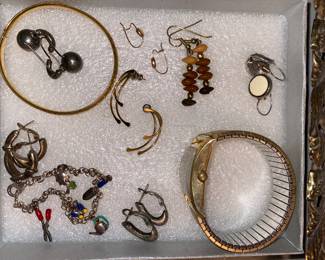 Assorted costume jewelry