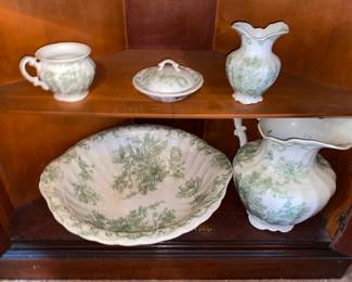 Klondike Porcelain Royals green design washstand/vanity set