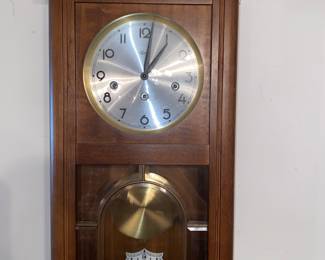 Wooden wall pendulum clock