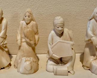 Asian Figurines