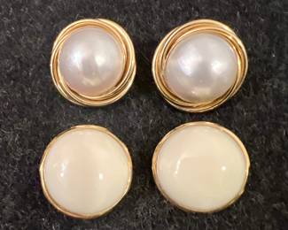 14K Gold & Pearl Earrings