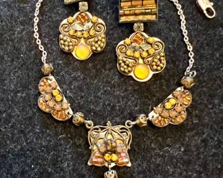 Ayala Necklace & Earrings Set