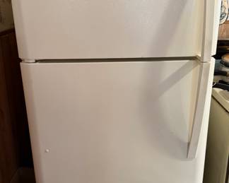 Kenmore Refrigerator 