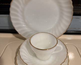 Fire King-Place setting for 2
1 of 2