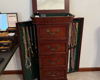 Jewelry armoire