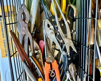 Pliers for every occasion.