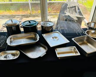 The sharp eye spots a grill outside.  Oh, now you see it.