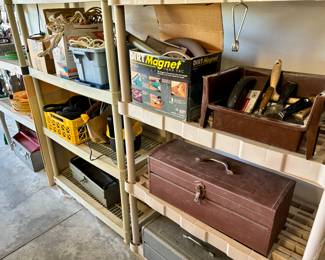 Count the tool boxes.