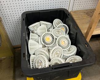 Lightbulbs, exterior