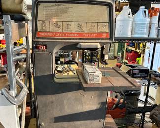 Band saw
