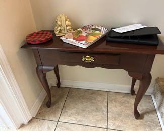 Entryway table