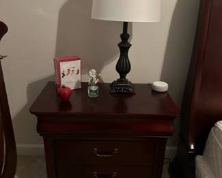 Master bedroom - Nightstand