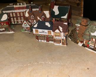 Department 56 Holiday Houses