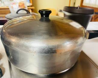 Large Vintage Aluminum Fryer Skillet