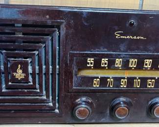 Vintage Emerson Radio