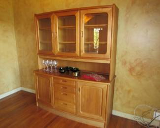 MCM China cabinet/hutch