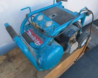 Makita MAC5200 5.2 Gallon Air Compressor