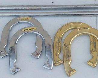 Horseshoe Pitching Set
