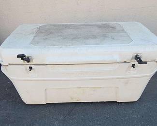 Large IndustrialSized Igloo Cooler