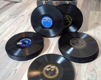 Mid Century Modern Douglas Metal Framed Dinette Table, 30" x 39" x 30", Including 10" Leaf