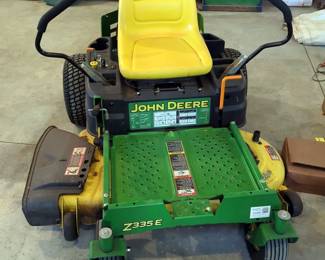 John Deere Zero Turn Mower, Model Z335E, Hours Showing 222.0