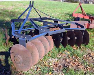 Pull Behind 6' Disk Harrow, 3 Point Hitch Connection