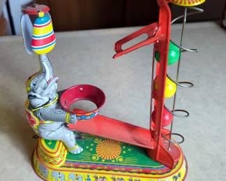 Tin Elephant Toys, Qty 4 And Vintage Plastic Toys, Qty 3