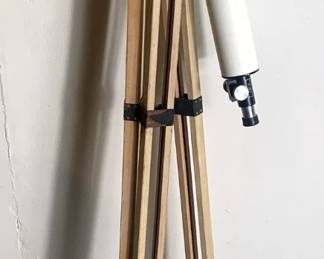 Tasco 40x60mm Telescope With Wood Tripod