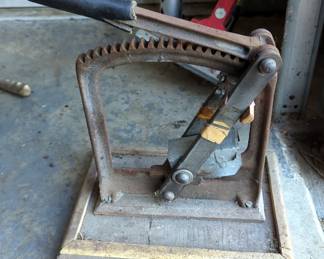 CE Potter Sapulpa, OKLA Antique Nut Cracker, 14" x 12" x 8"