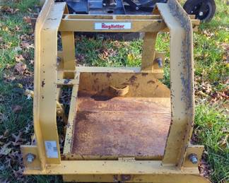 King Kutter 30" Dirt Scoop