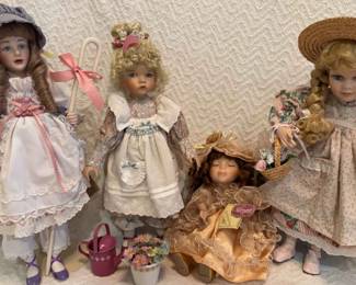 Franklin Mint, Ashton Drake, Vintage Musical Doll, Avon Porcelain Doll