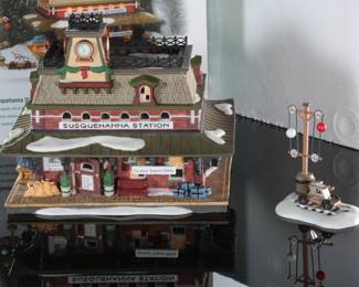 Department 56 Susquehanna Station&nbsp;Heritage Village Collection
